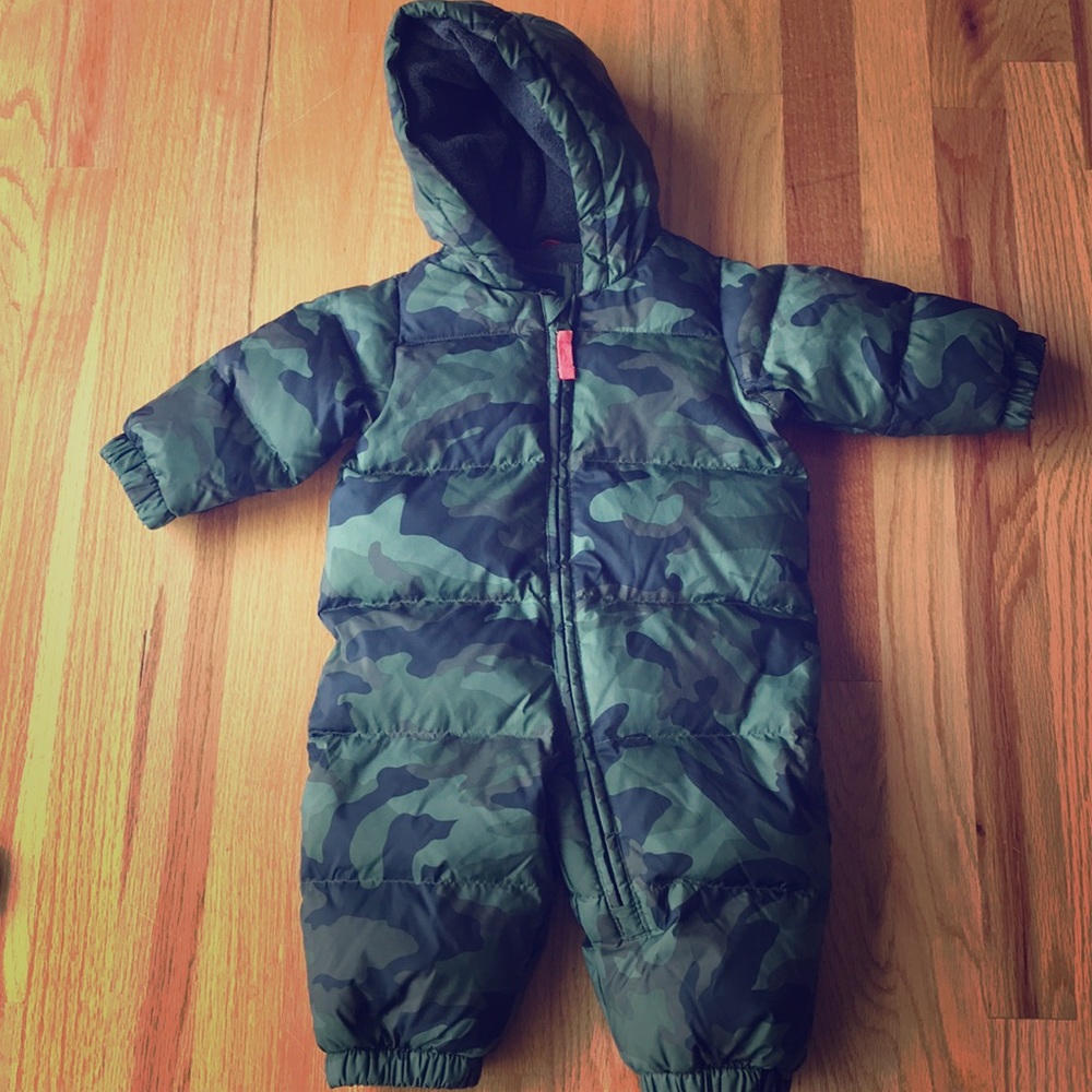 Baby GAP snowsuit. 6-12 months